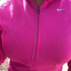 Nike Dri-Fit Pull Over